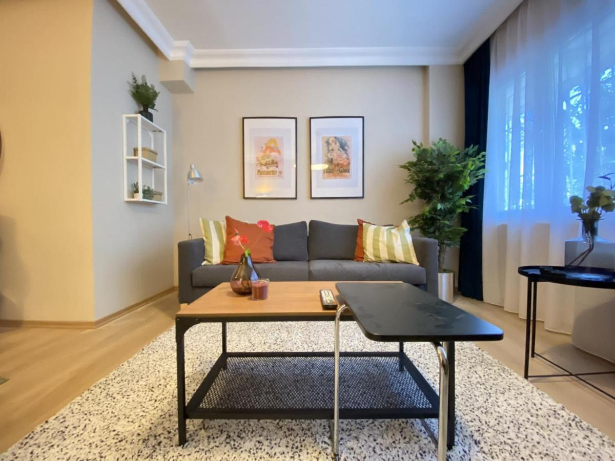 Chic Flat Near Shopping Malls In Sisli Appartement Istanboel Buitenkant foto